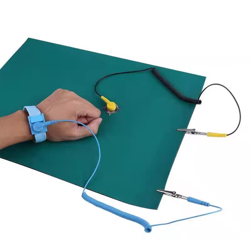 High Quality Watchmaker Watch  - مراجعة Electronics Repair Mat وسعره